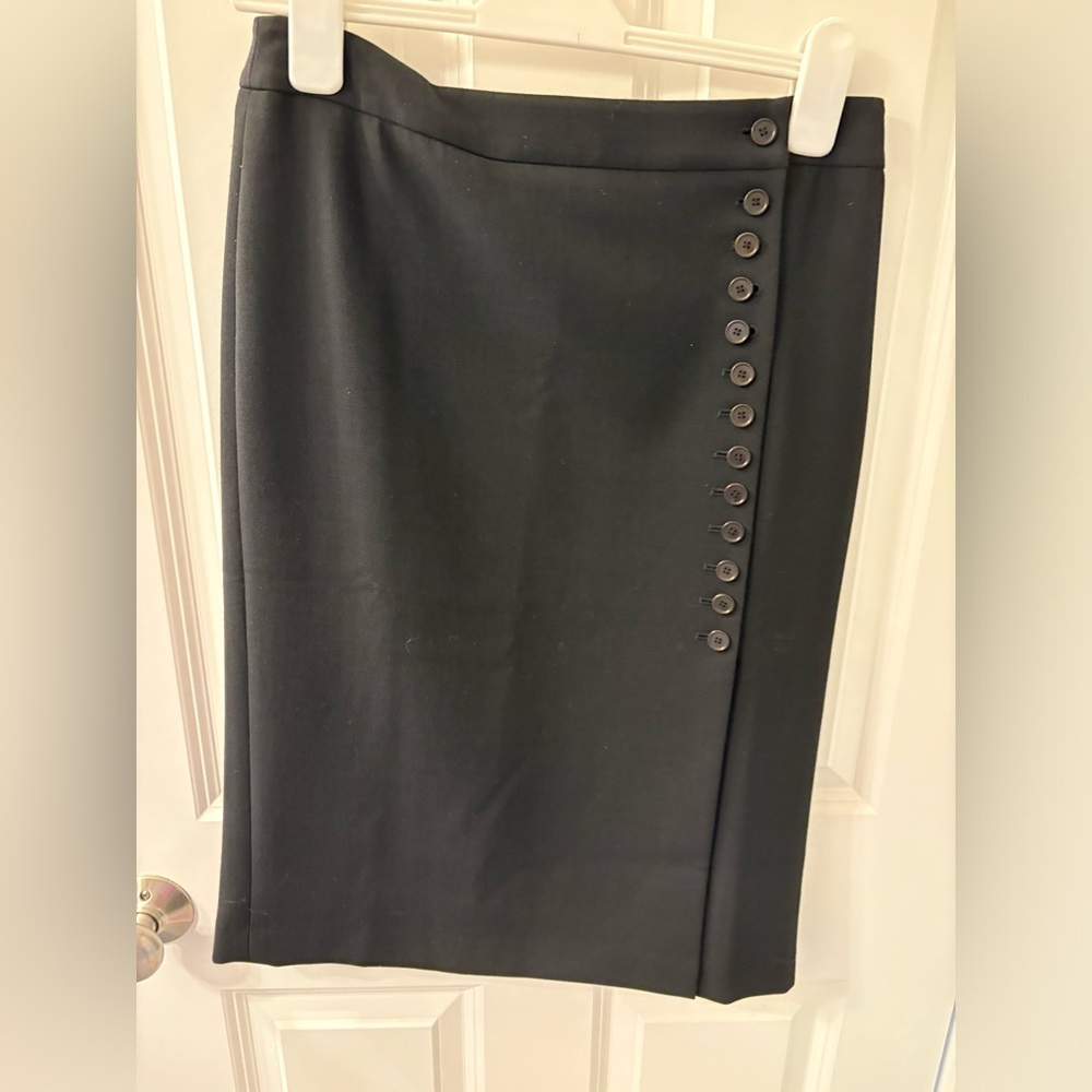 Elegant Black Button-Detail Skirt